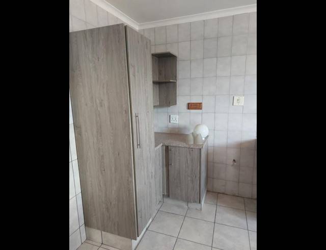 18 BEDROOM APARTMENT FOR SALE IN LAUDIUM